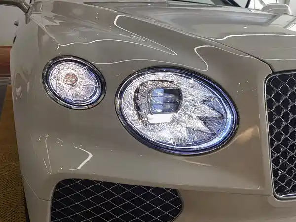 Bentley Bentayga 2022
