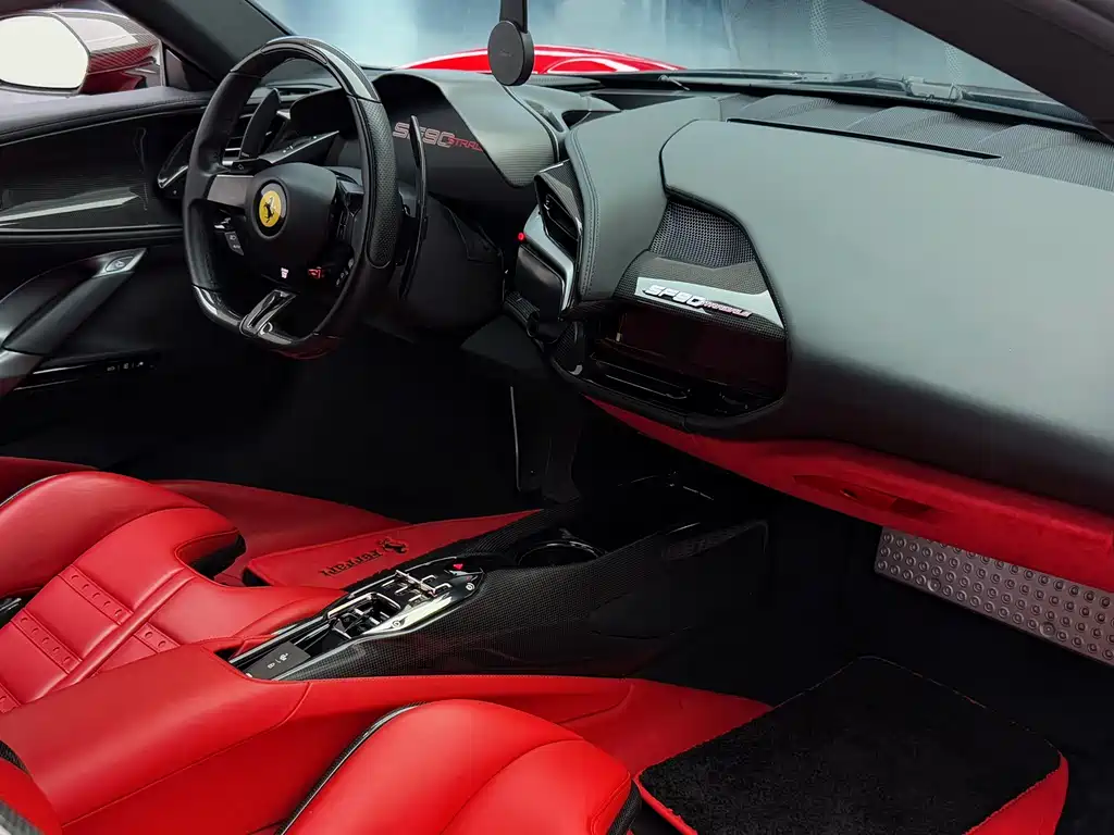 Ferrari SF90 2021 — фото 29