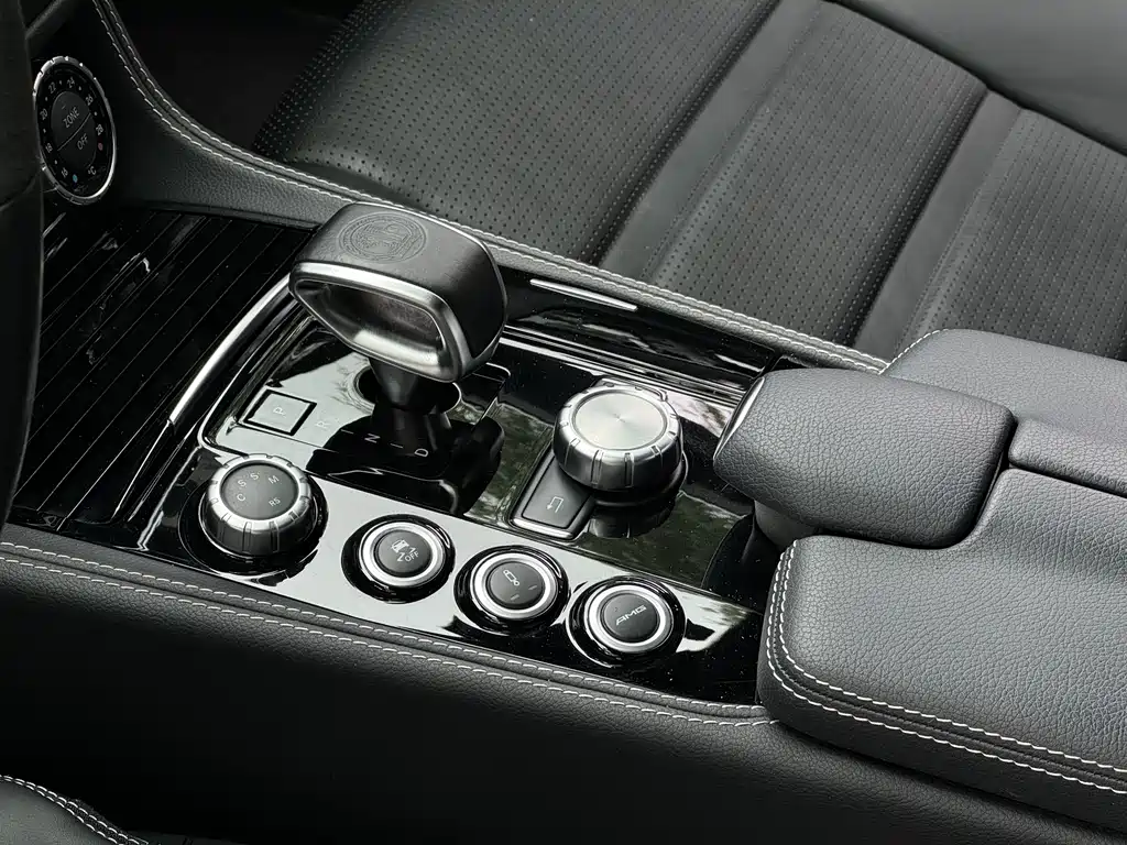Mercedes-Benz CLS AMG 2015 — фото 22