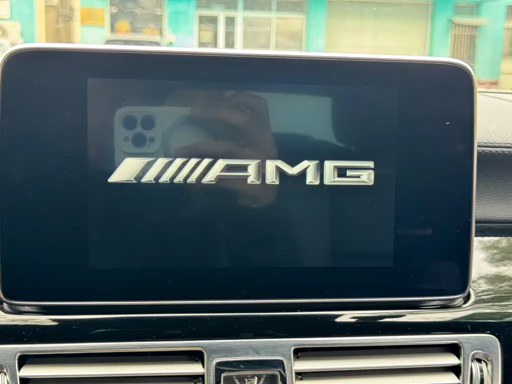 Mercedes-Benz CLS AMG 2015 — фото 25