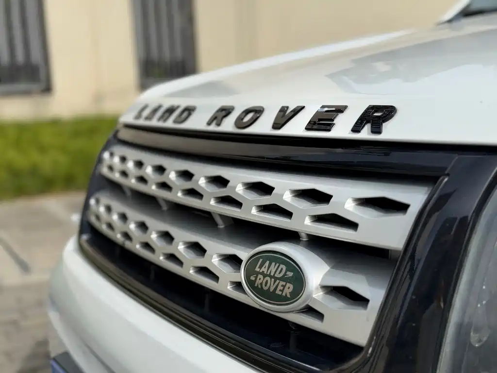 Land Rover Freelander 2 2014 — фото 19