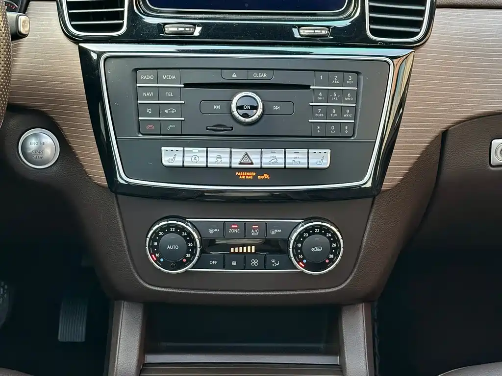 Mercedes-Benz GLE 2019 — фото 14