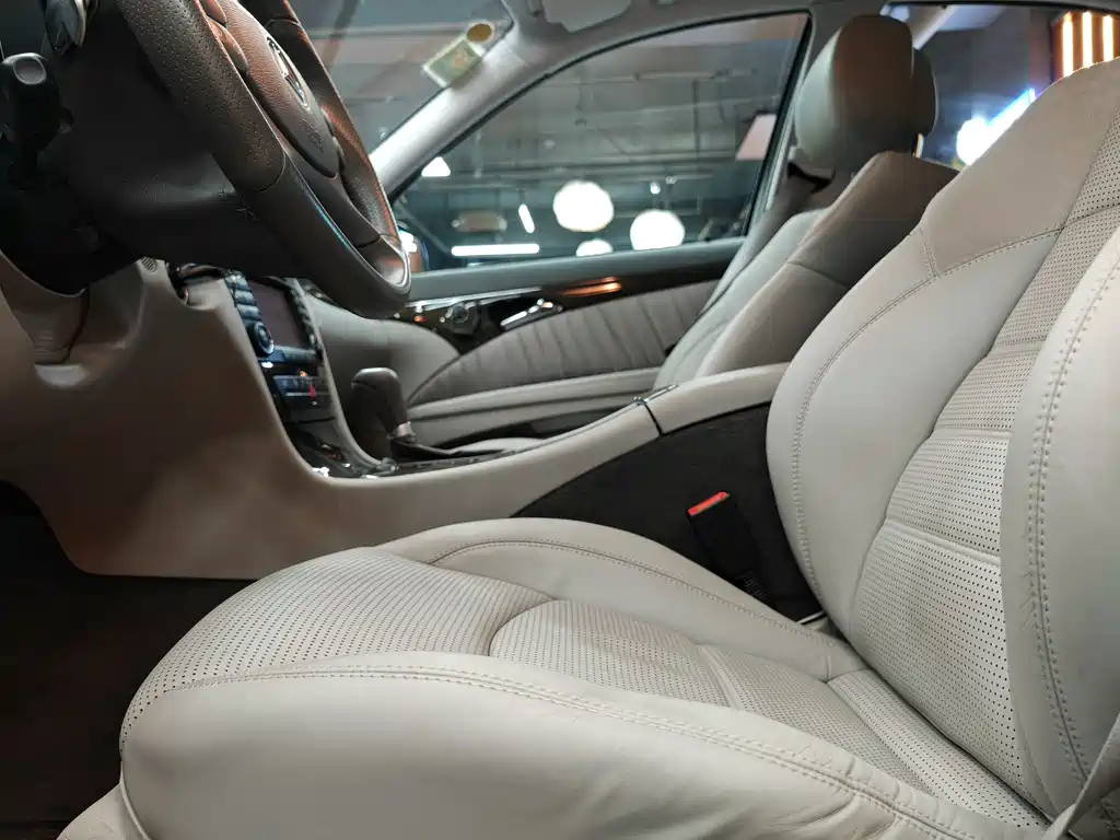 Mercedes-Benz E-Class AMG 2008 — фото 11