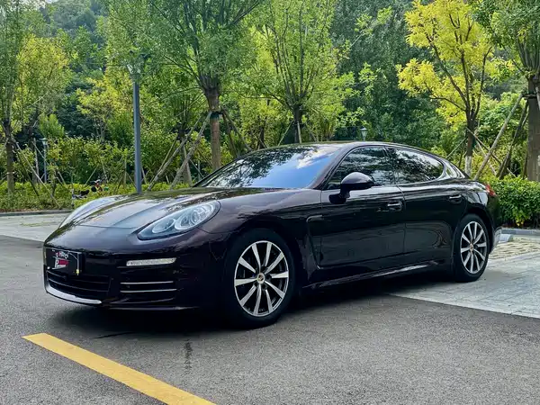 Porsche Panamera 2014