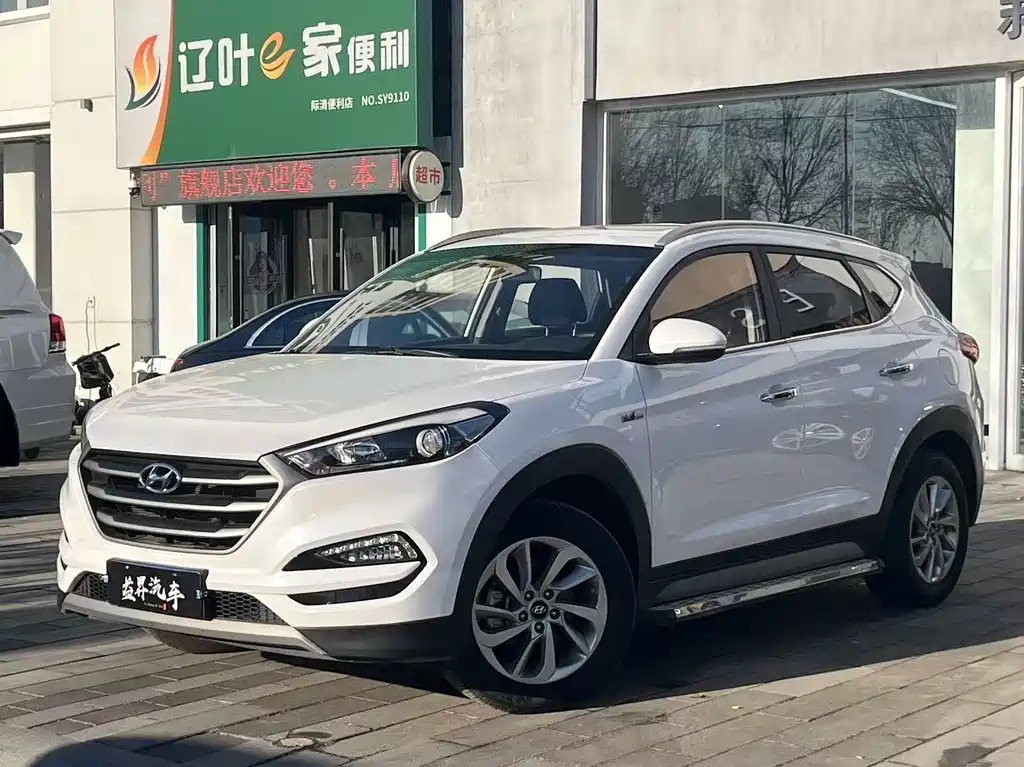 Hyundai Tucson 2018 — фото 1