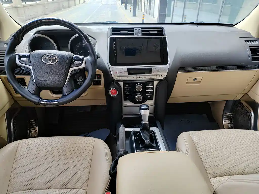 Toyota Prado 2016 — фото 5