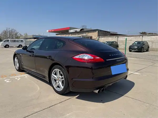 Porsche Panamera 2013