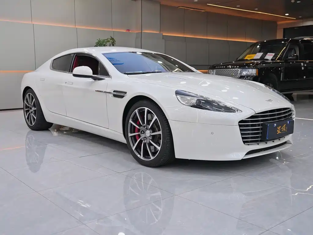 Aston Martin Rapide 2017 — фото 3