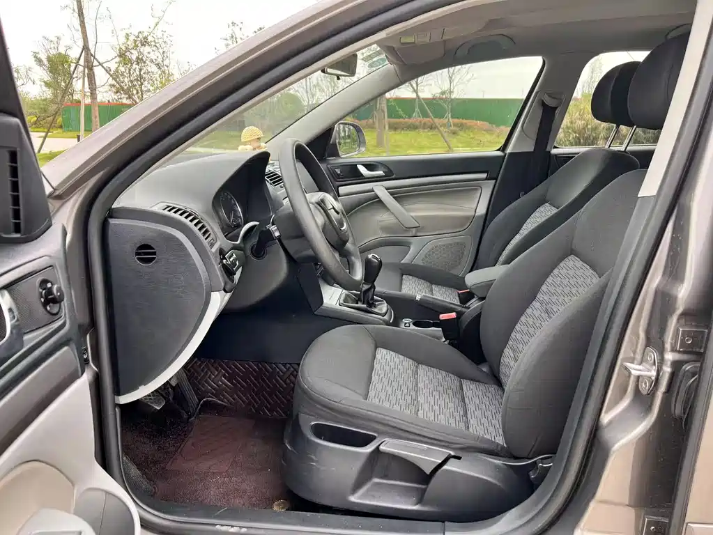 Skoda Octavia 2013 — фото 12