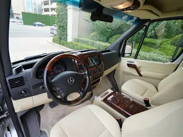Mercedes-Benz Sprinter 2009