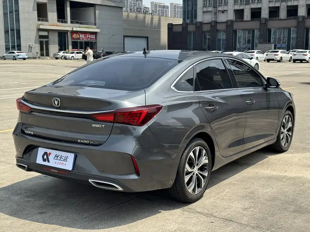 Changan Eado 2021 — фото 4