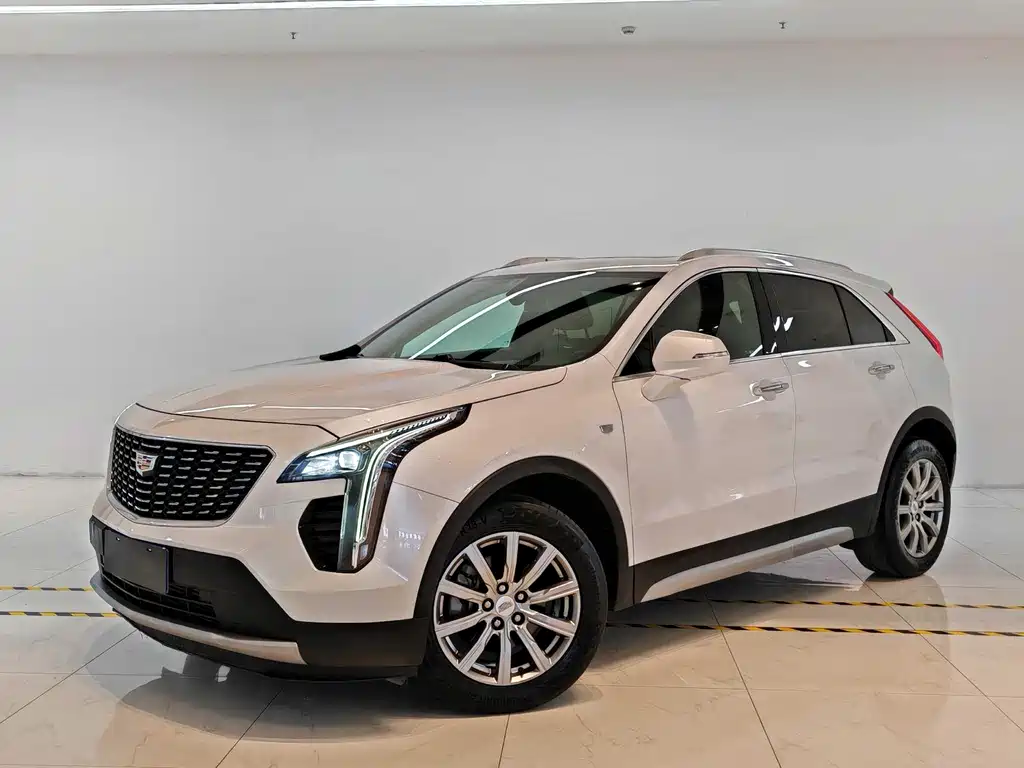 Cadillac XT4 2019 — фото 1