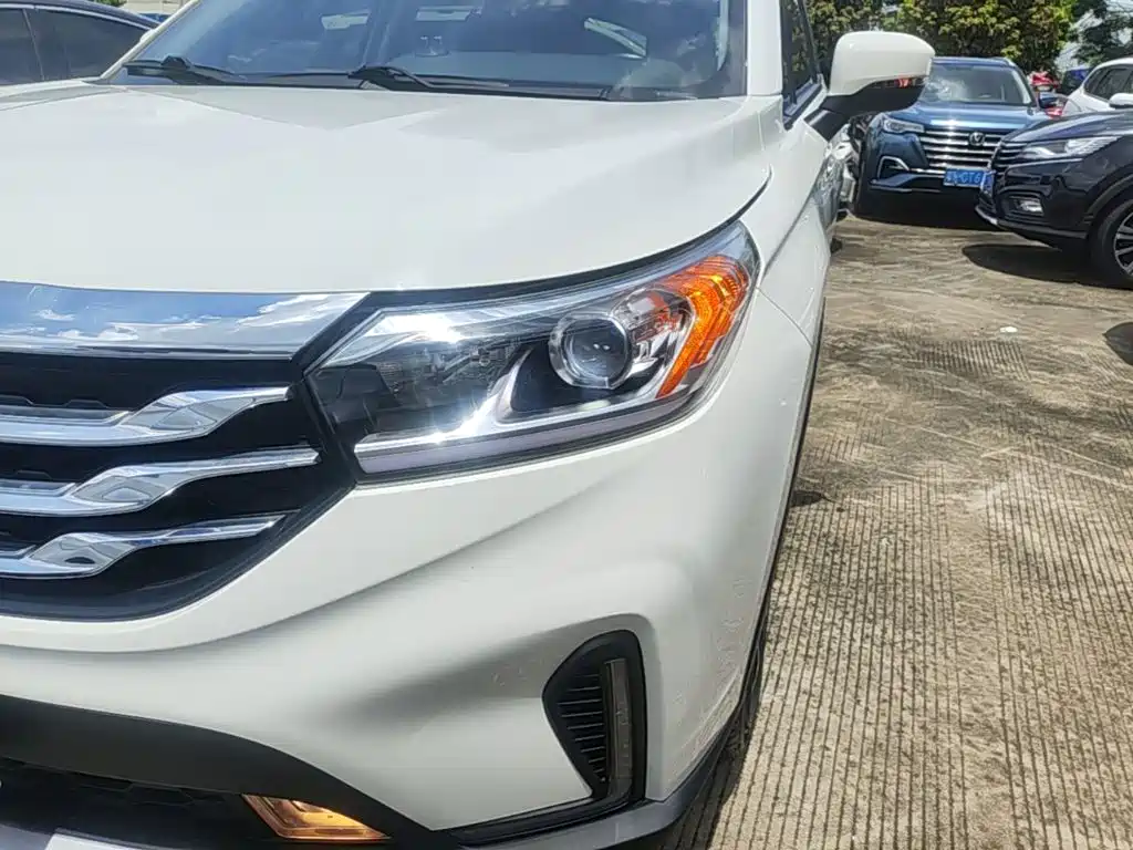 GAC Motor Trumpchi GS4 2018 — фото 24