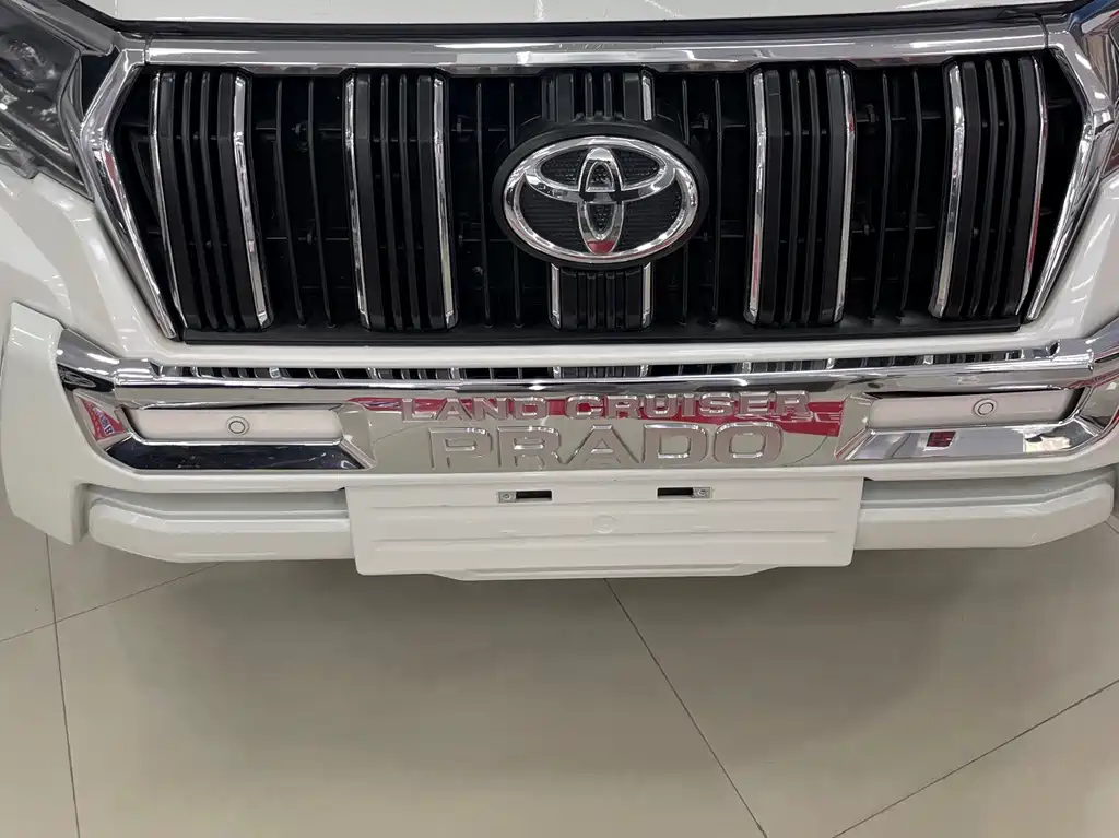 Toyota Prado 2018 — фото 15