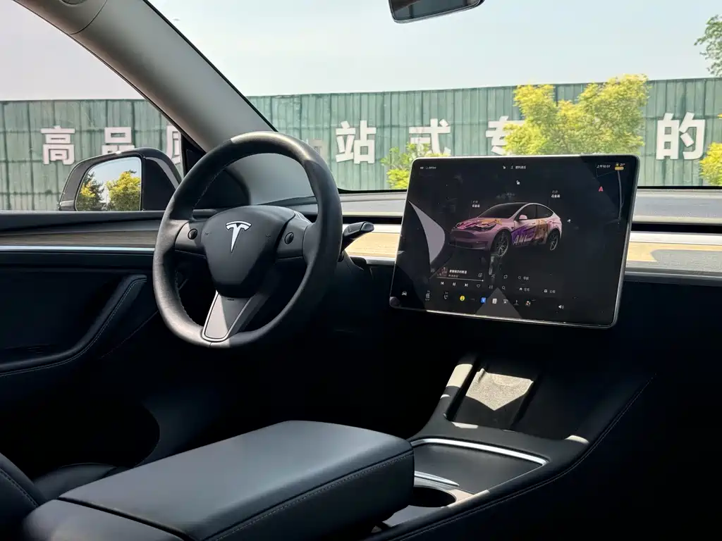Tesla Model Y 2023 — фото 13