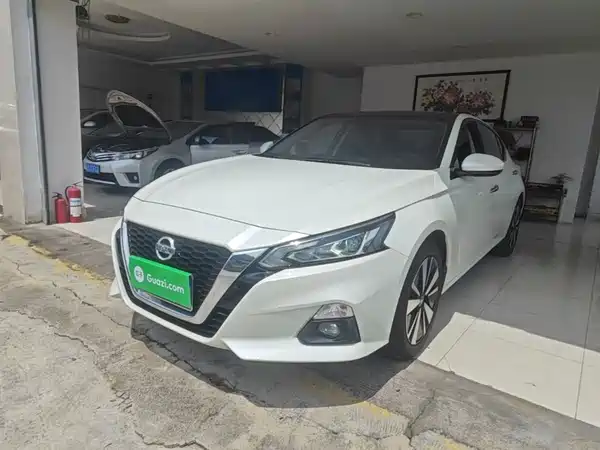 Nissan Teana 2021