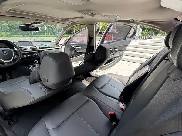 BMW 3 Series 2017