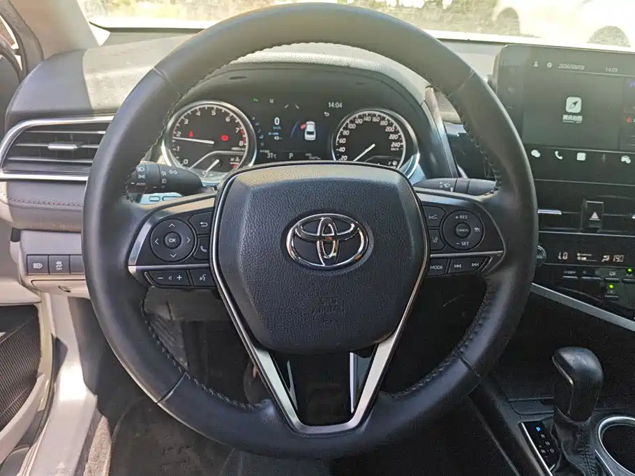 Toyota Camry 2021 — фото 15