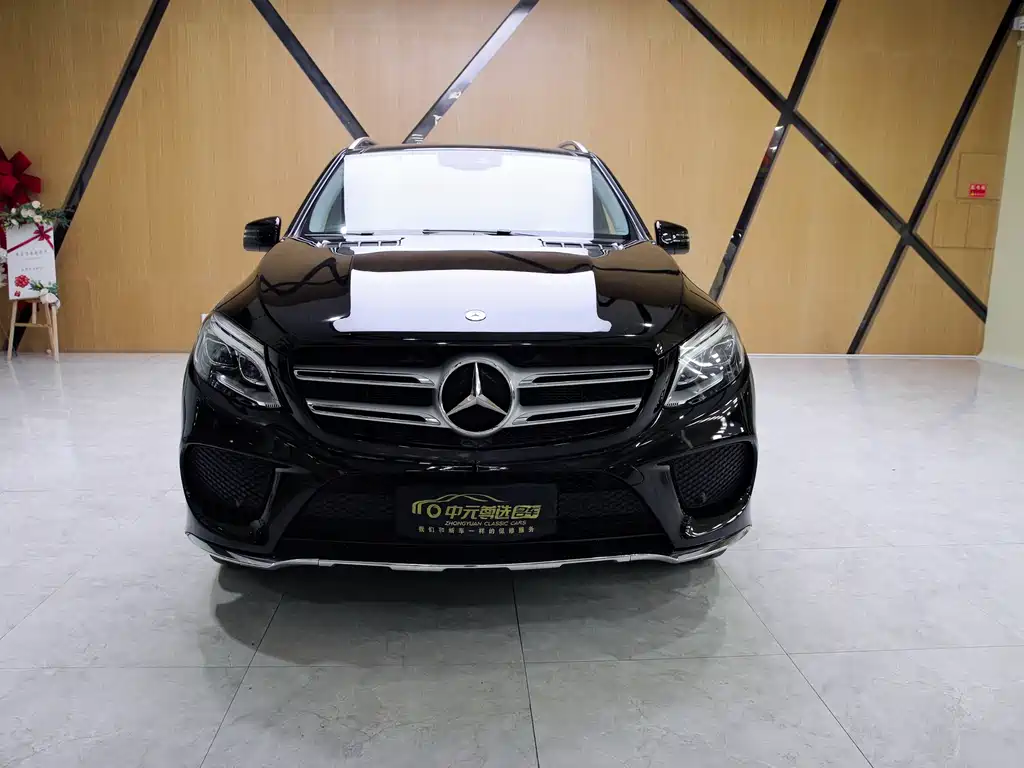 Mercedes-Benz GLE 2016