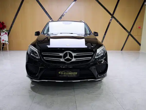 Mercedes-Benz GLE 2016