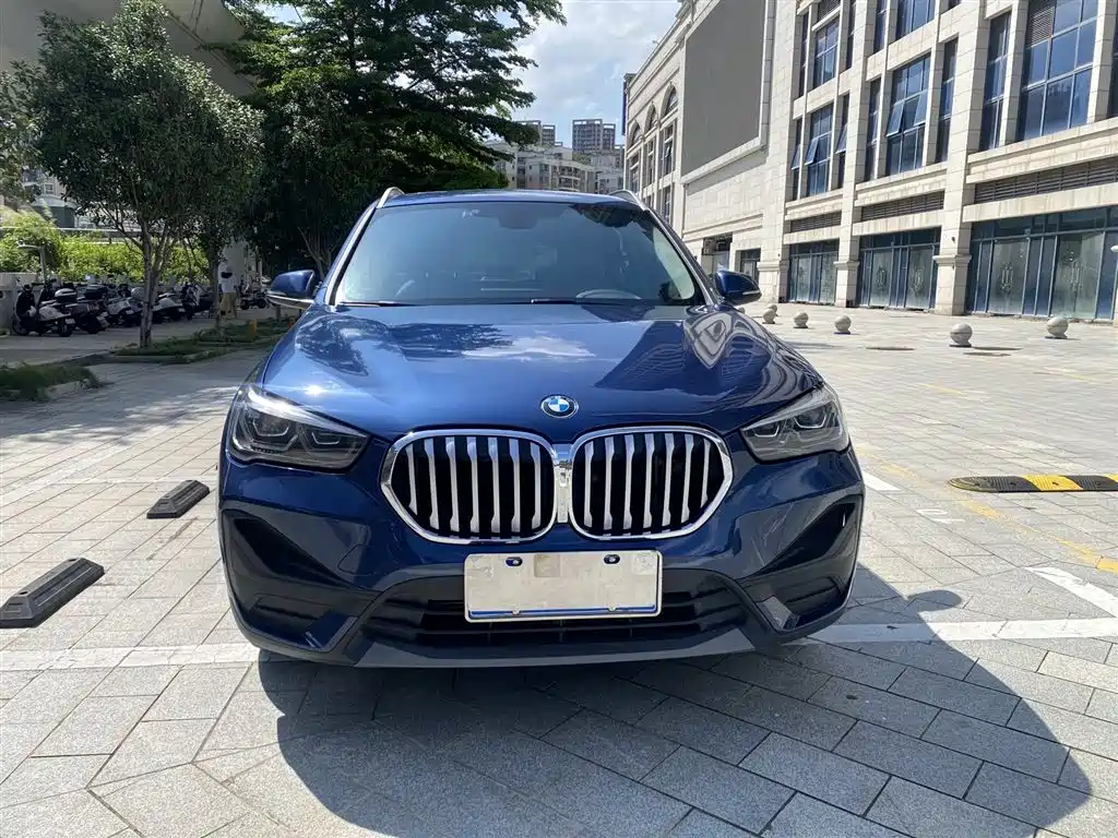 BMW X1 2021 — фото 2
