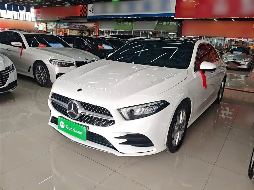 Mercedes-Benz A-Class 2022 — фото 1
