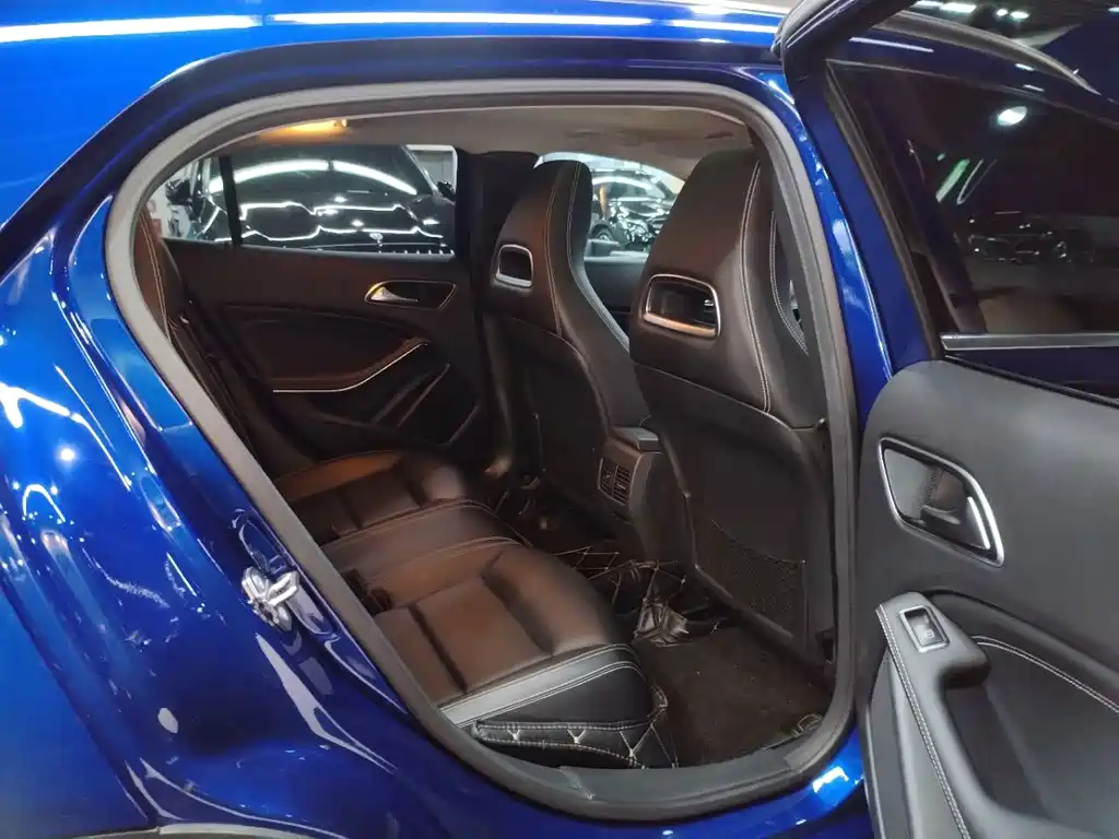 Mercedes-Benz GLA 2019 — фото 21