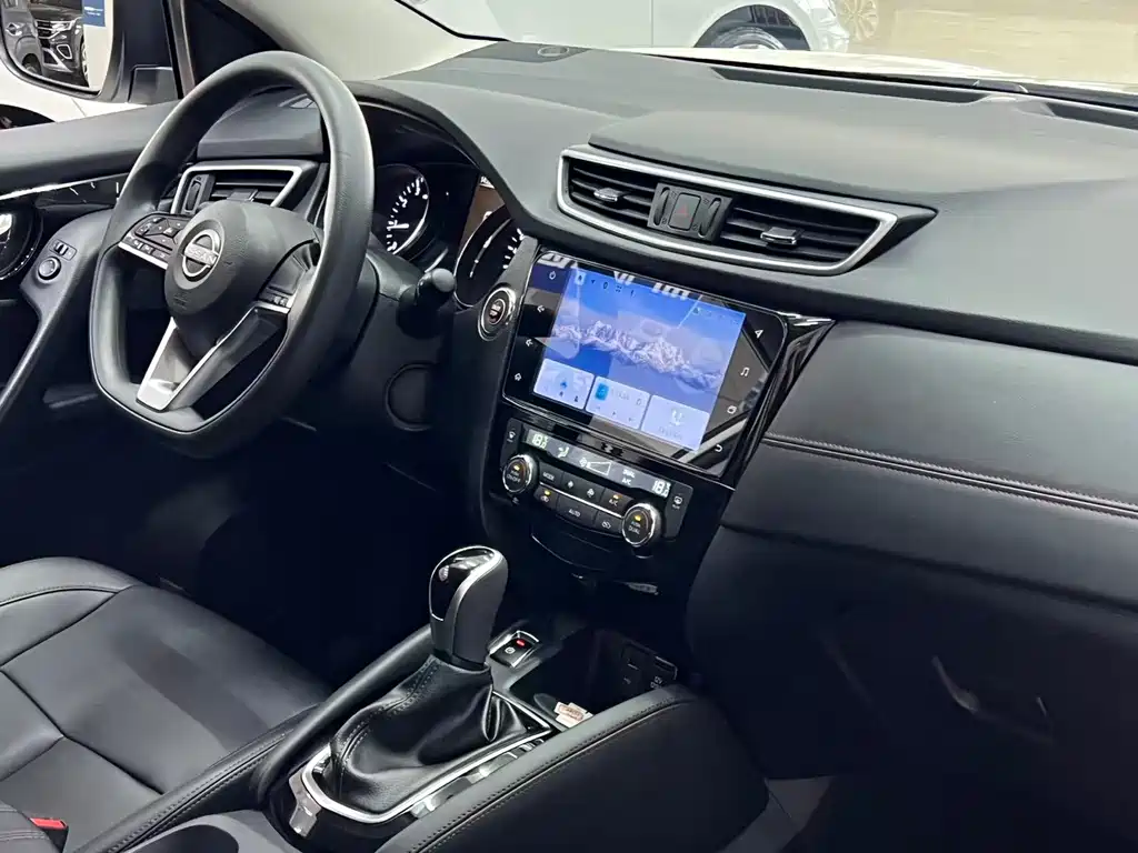 Nissan Qashqai 2023 — фото 18