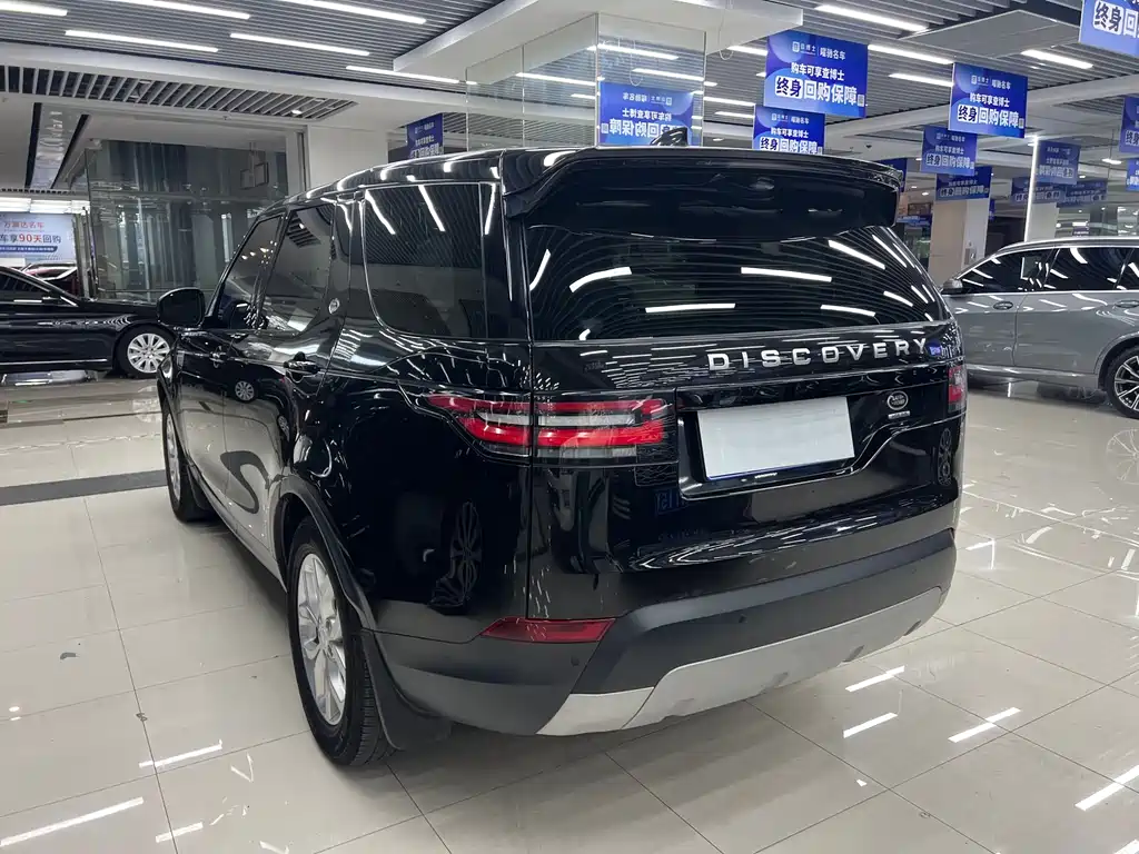 Land Rover Discovery 2020 — фото 10
