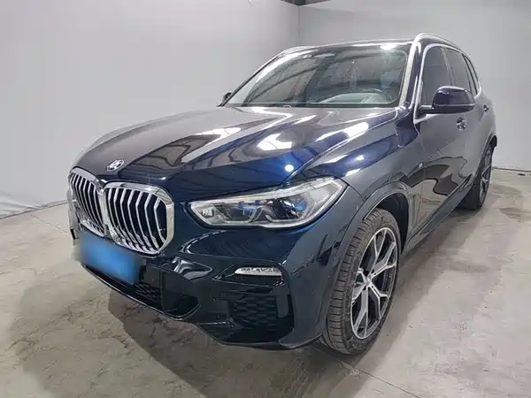 BMW X5 2021