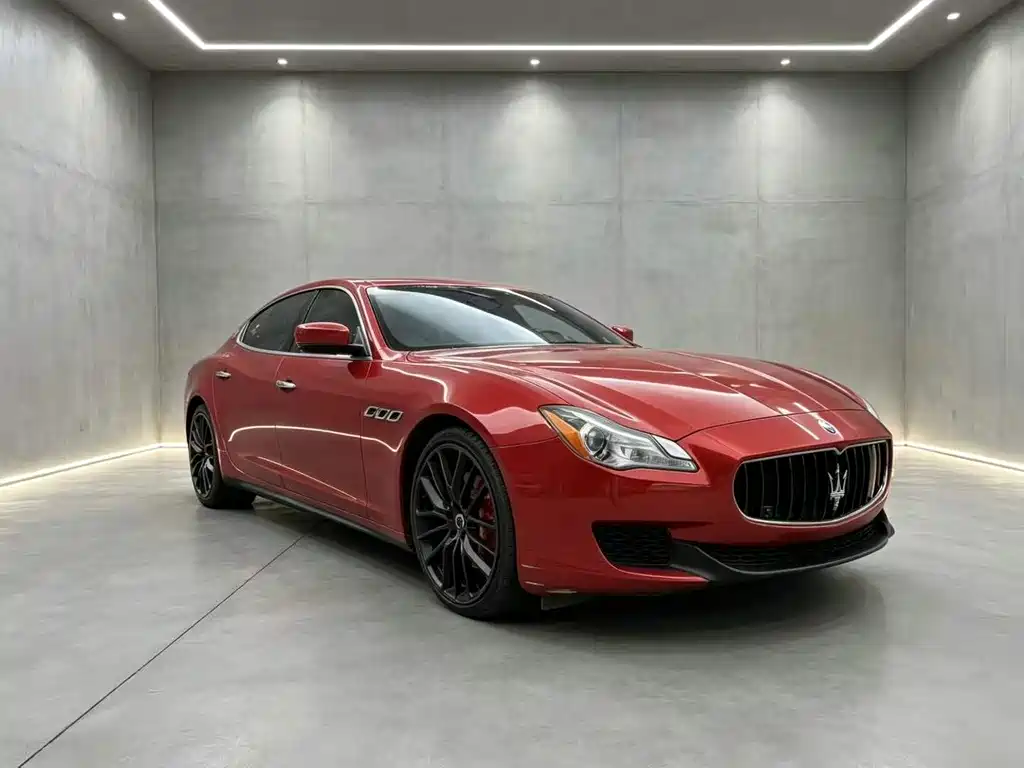 Maserati Quattroporte 2015