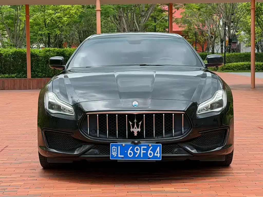 Maserati Quattroporte 2014