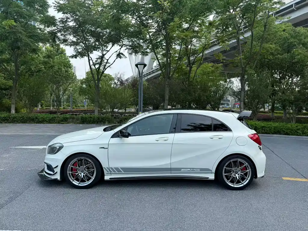 Mercedes-Benz A-Class AMG 2014 — фото 8