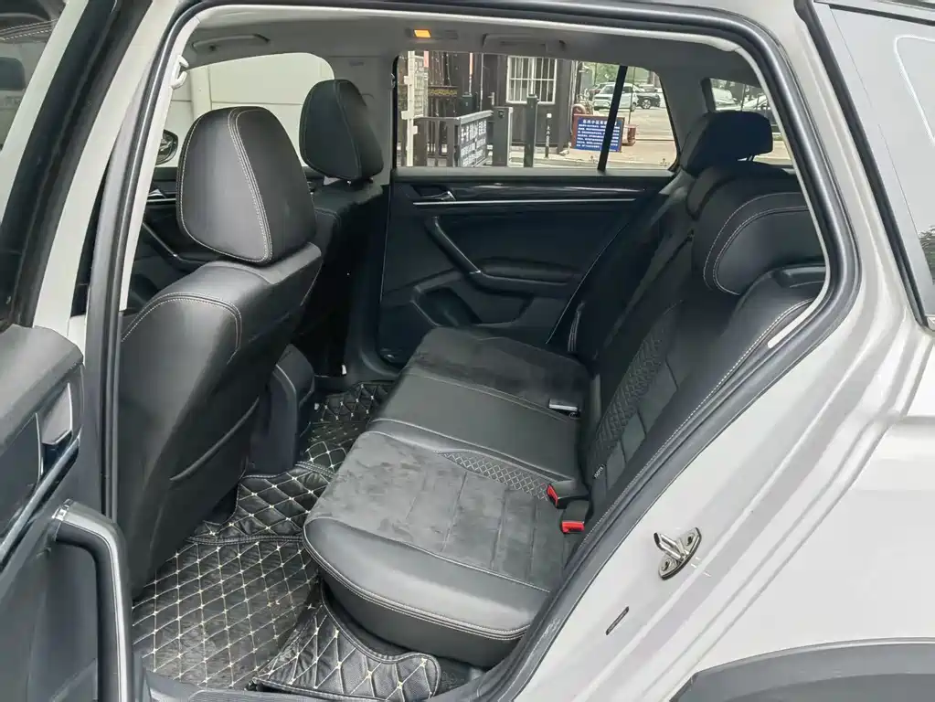 Volkswagen C-Trek 2018 — фото 11