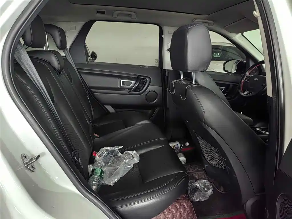 Land Rover Discovery Sport 2019 — фото 10