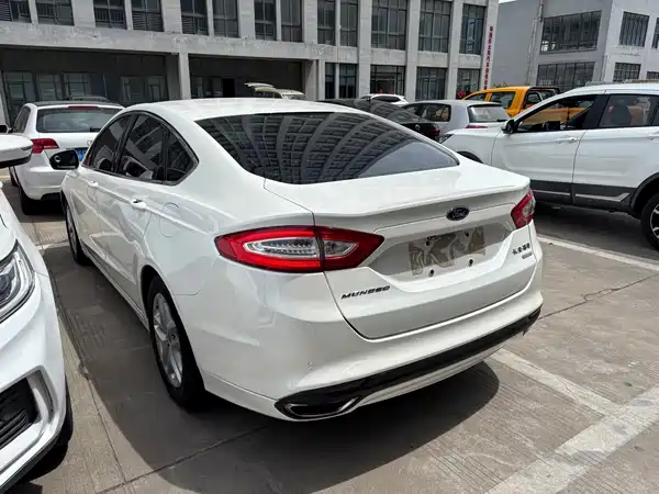 Ford Mondeo 2013