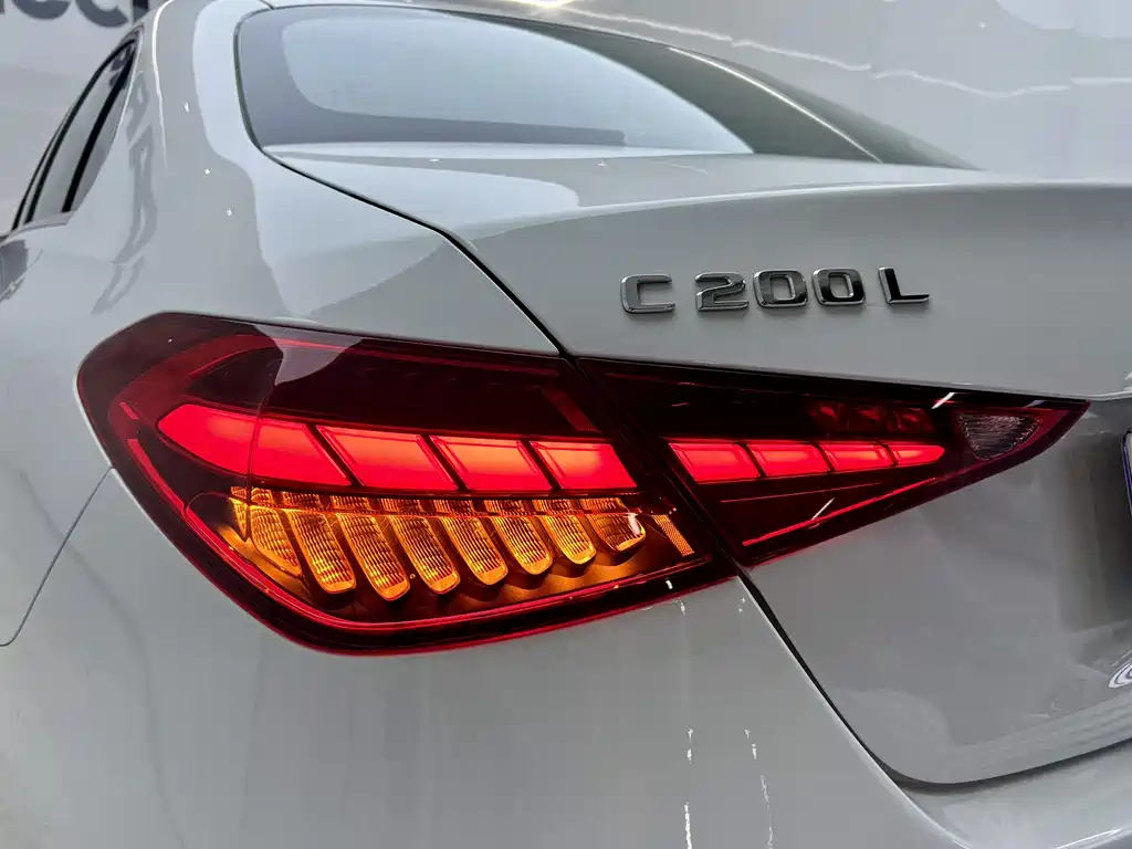 Mercedes-Benz C-Class 2022 — фото 18