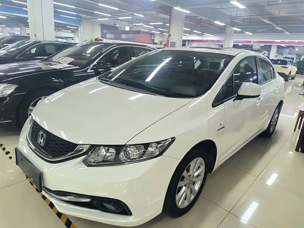 Honda Civic 2015 — фото 2