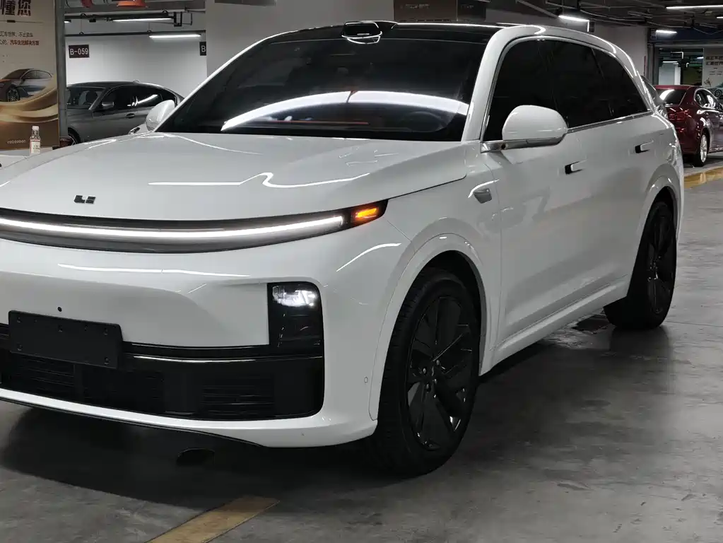 Li Auto Li L7 2024