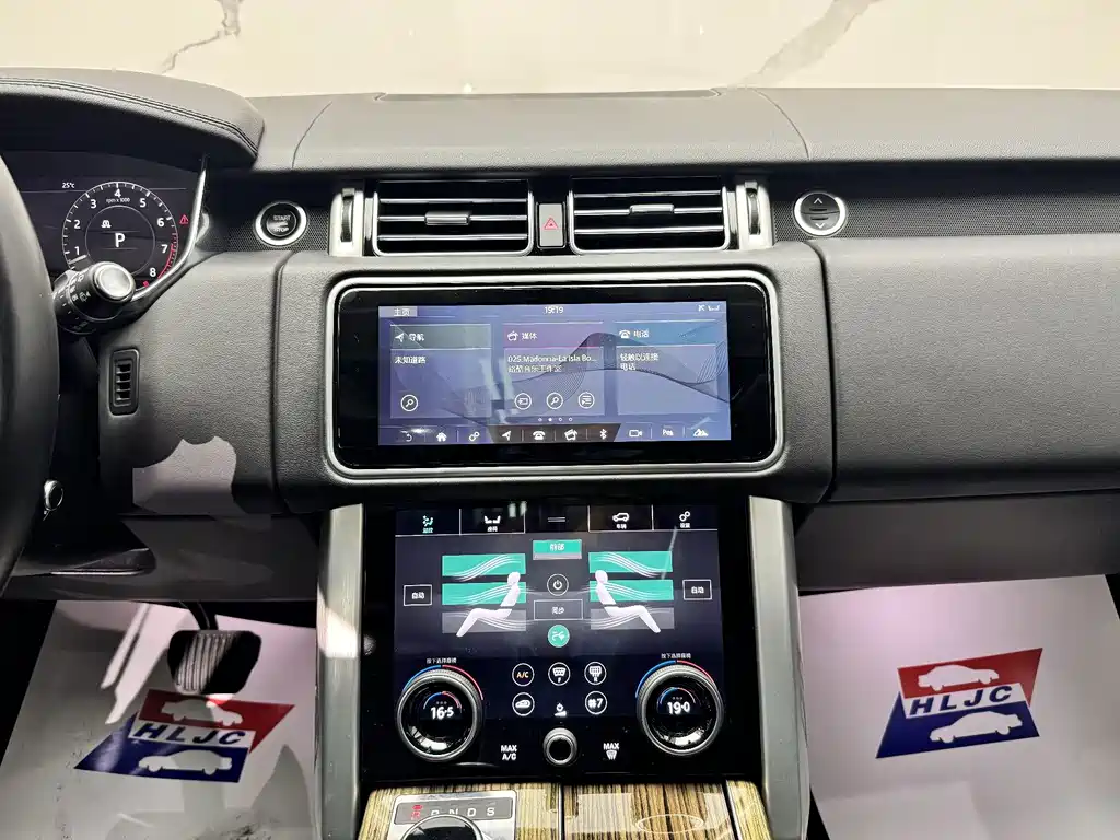 Land Rover Range Rover 2018 — фото 15