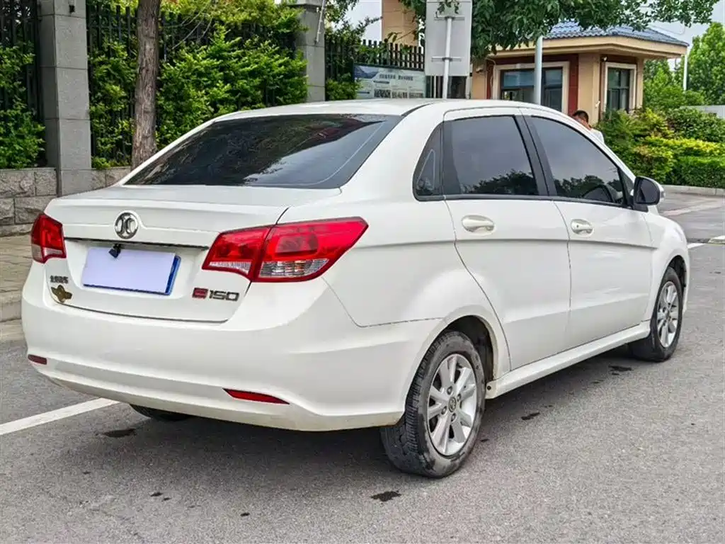 BAIC E-Series 2014
