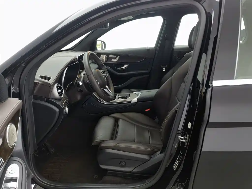 Mercedes-Benz GLC 2020 — фото 10