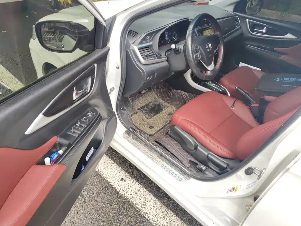Honda Crider 2015 — фото 12