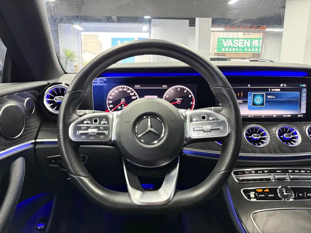 Mercedes-Benz E-Class 2019 — фото 7