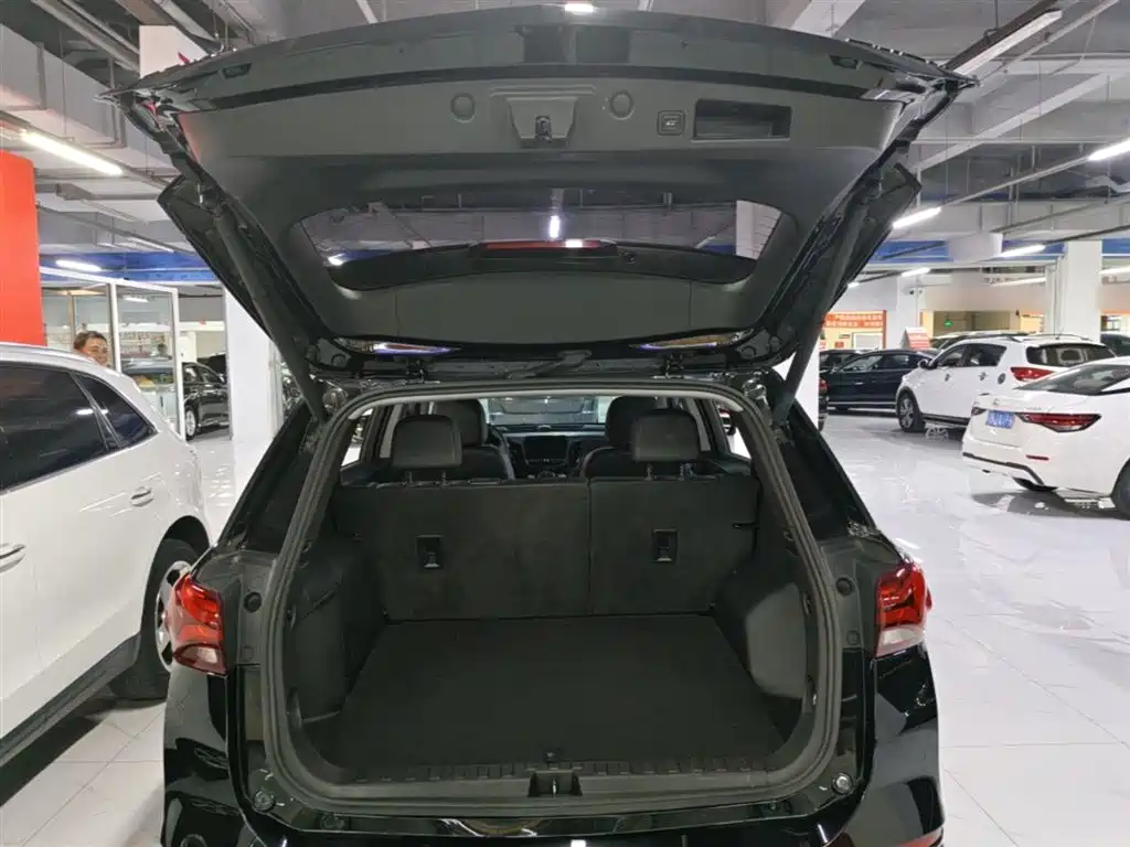 Chevrolet Equinox 2021 — фото 19