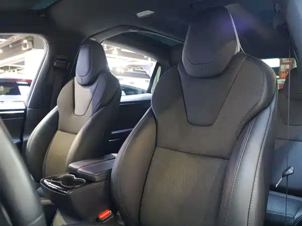 Tesla Model X 2016