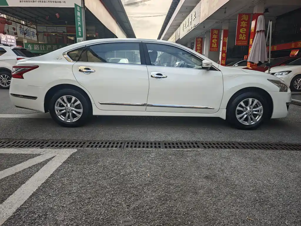 Nissan Teana 2014