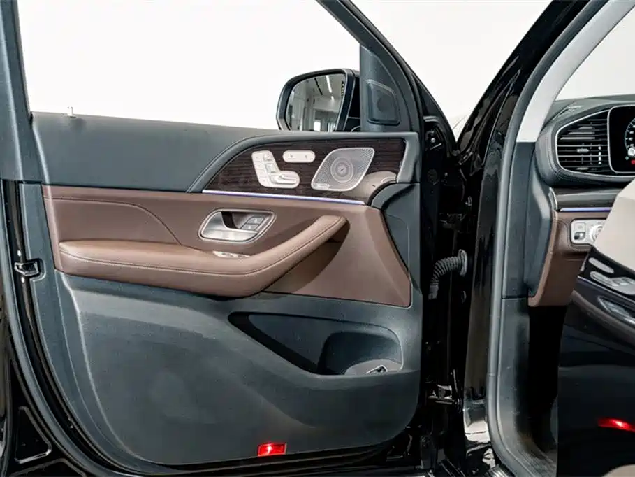 Mercedes-Benz GLS 2021 — фото 19