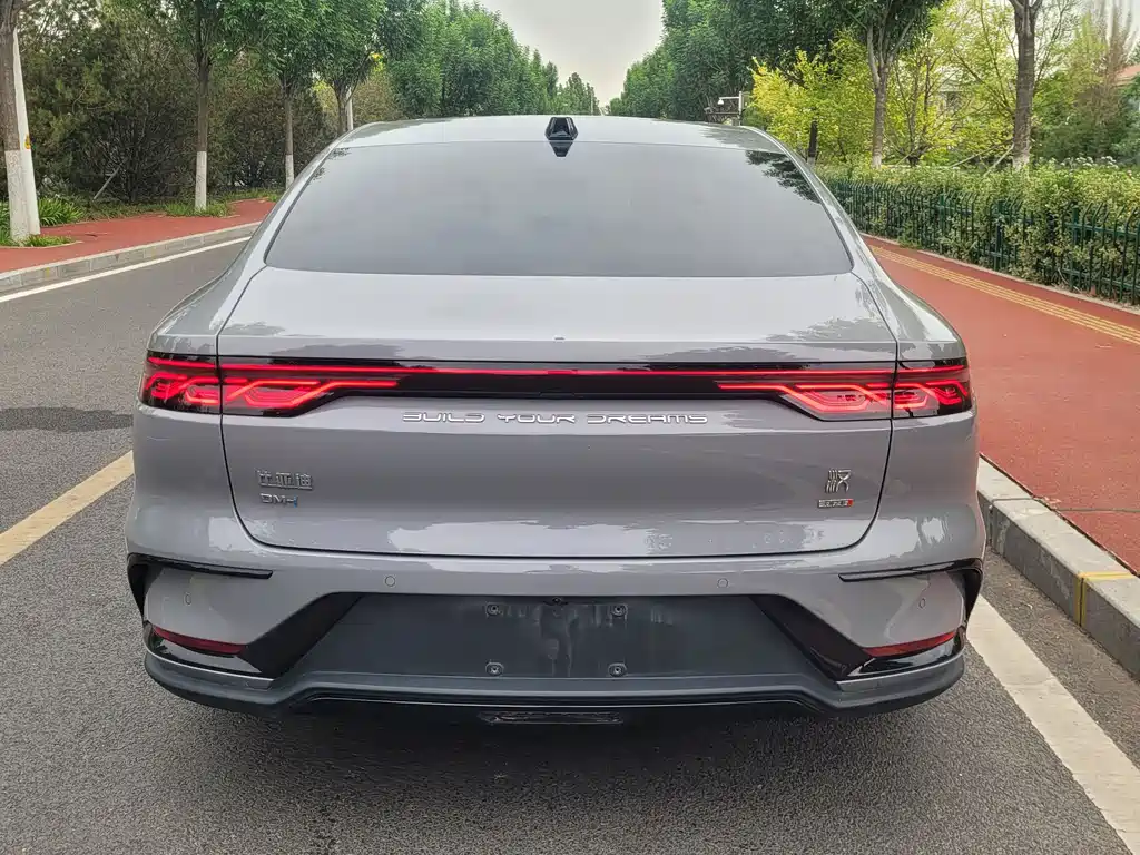 BYD Han 2025