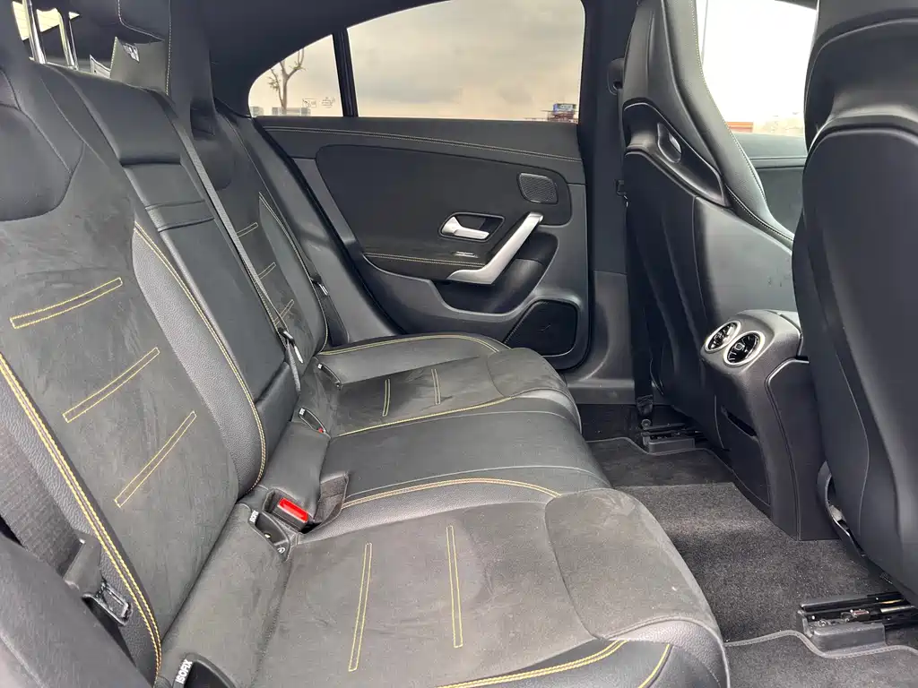 Mercedes-Benz CLA AMG 2021 — фото 4
